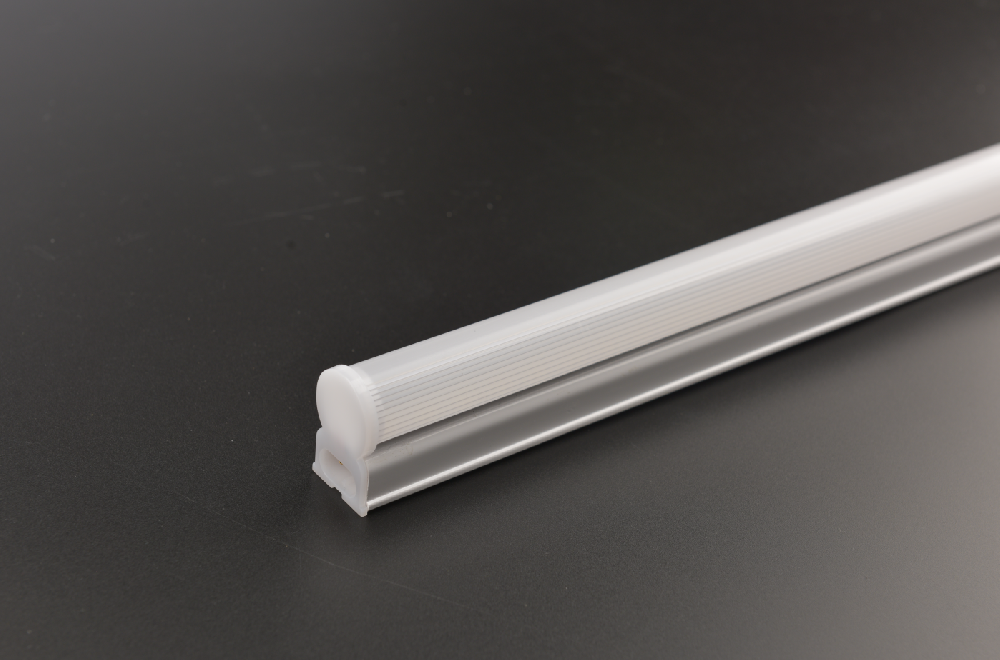 T5LED常亮一体支架灯管-全塑光学pc
